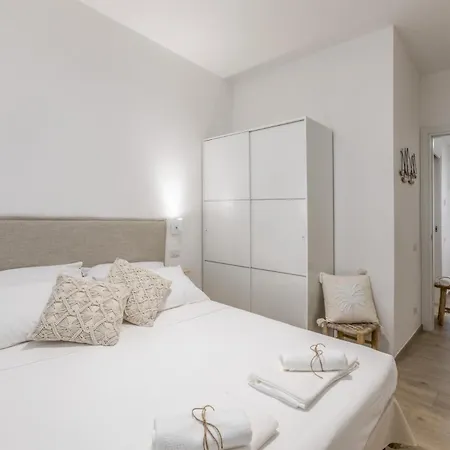 Lejlighed Bilocale Comodo E By Host Hero